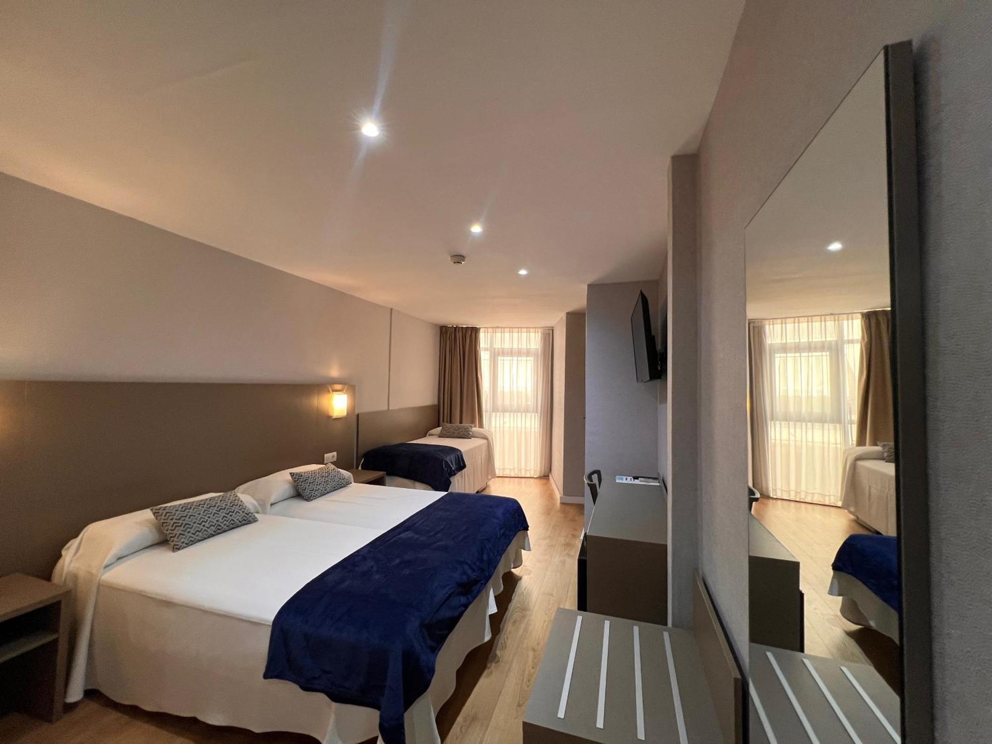 Hotel Montesol Бенидорм Экстерьер фото